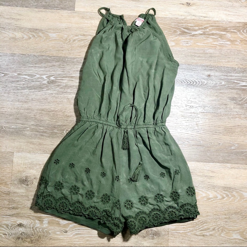 Mossimo Supply Co Romper With Slip Size Small